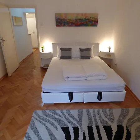 Hilandarska Apartment *